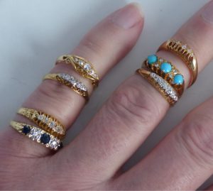 Opsplitsen Gasvormig Afwijzen Antieke of vintage sieraden online kopen: waar kan dat en waar let je op? |  Juwelista